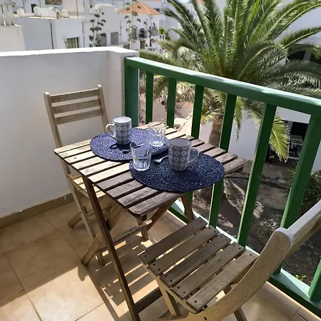 Petit Nid Douillet Au 2eme Etage Lägenhet *