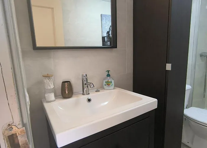 Apartment Petit Nid Douillet Au 2eme Etage *